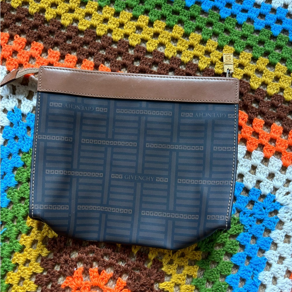 Givenchy zippered monogram bag